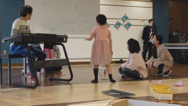 「野村誠（アトリエ・ムジタンツ）さんとあだちちゃりネットの協働・『あだちちゃりネットソングつくっちゃうぞ～！』」/  ムービー（日本/東京）